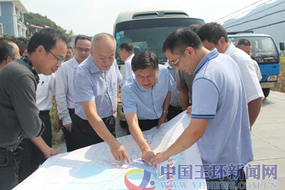 省交通投资集团有限公司董事长王洪涛实地踏勘乐清湾跨海大桥及接线