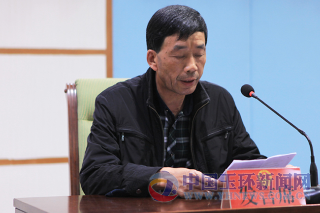 县人大代表郑万友:对于反映问题涉及面广,有着普遍